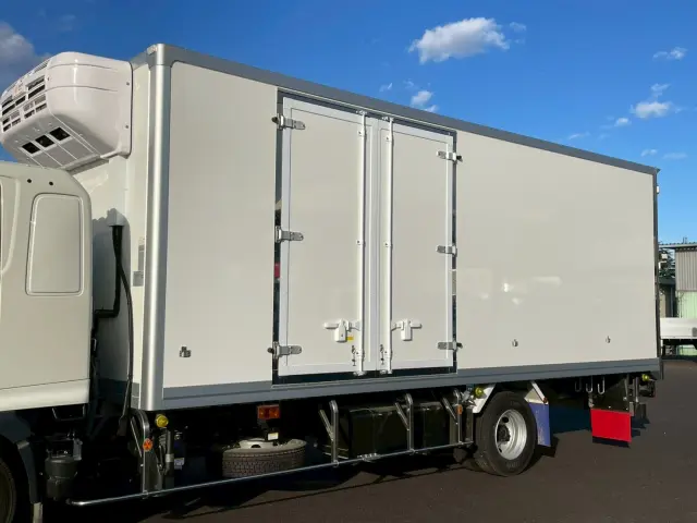 日野 レンジャー 2KG-FD2ABG(2WD)の写真7