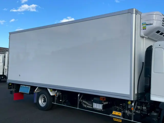 日野 レンジャー 2KG-FD2ABG(2WD)の写真8