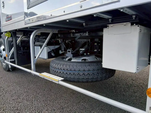 日野 デュトロ 2KG-XZU712M(2WD)の写真30