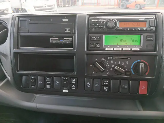 日野 デュトロ 2KG-XZU712M(2WD)の写真47