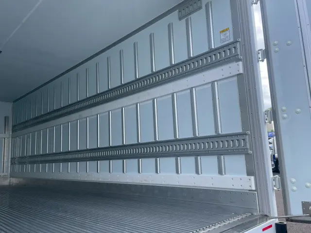 日野 レンジャー 2KG-FD2ABG(2WD)の写真12