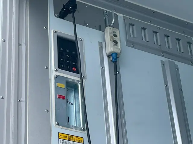 日野 レンジャー 2KG-FD2ABG(2WD)の写真13