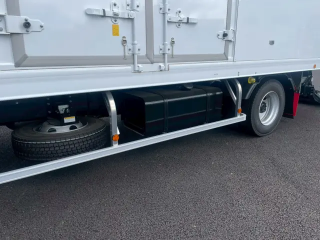 日野 レンジャー 2KG-FD2ABG(2WD)の写真16