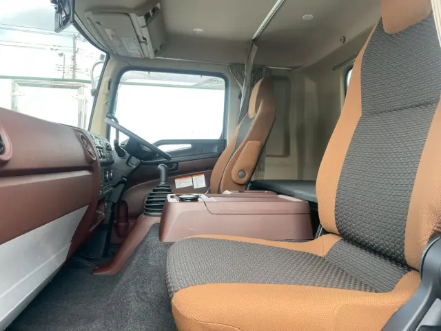 日野 レンジャー 2KG-FD2ABG(2WD)の写真27