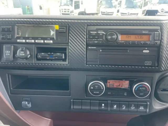 日野 レンジャー 2KG-FD2ABG(2WD)の写真29