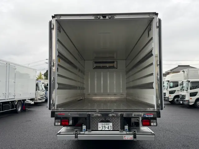日野 レンジャー 2KG-FD2ABG(2WD)の写真10