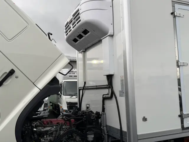 日野 レンジャー 2KG-FD2ABG(2WD)の写真32