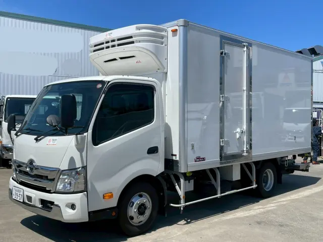 日野 デュトロ 2KG-XZU712M(2WD)の写真1
