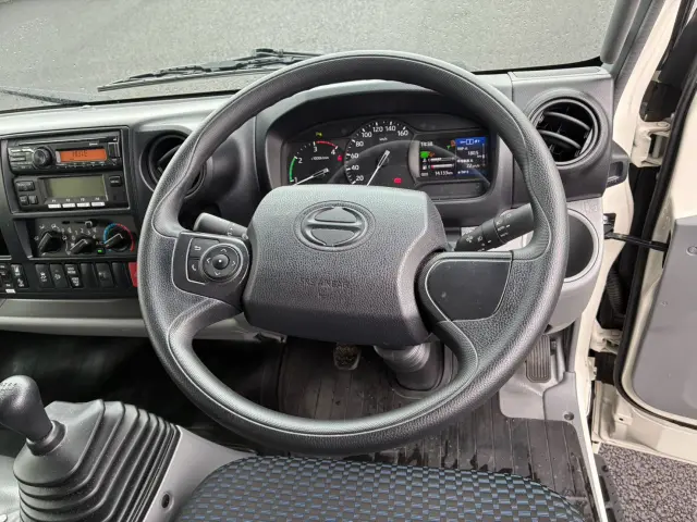 日野 デュトロ 2KG-XZU712M(2WD)の写真29