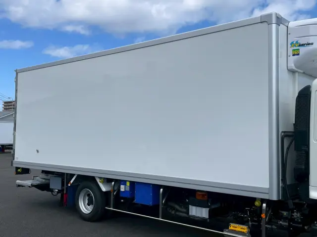 日野 レンジャー 2KG-FD2ABG(2WD)の写真9