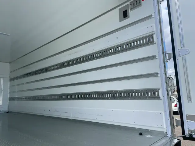 日野 レンジャー 2KG-FD2ABG(2WD)の写真12