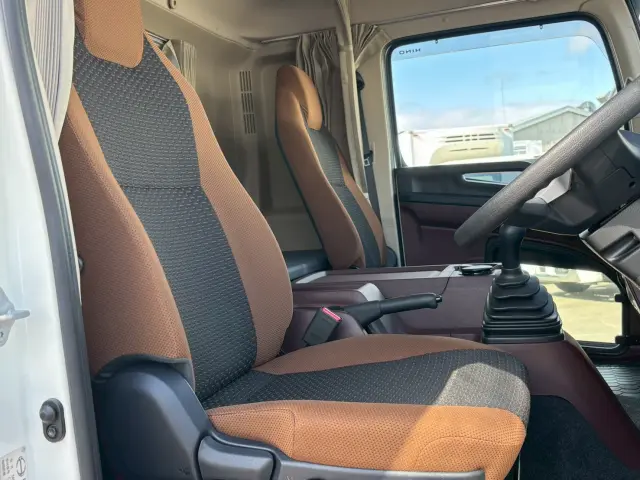 日野 レンジャー 2KG-FD2ABA(未入力/関係無)の写真32