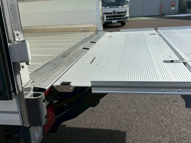 日野 レンジャー 2KG-FD2ABG(2WD)の写真17