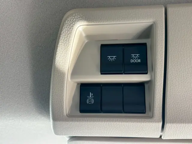 日野 レンジャー 2KG-FD2ABG(2WD)の写真38