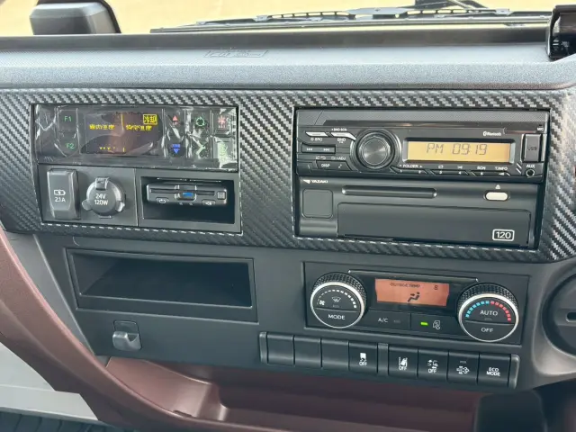 日野 レンジャー 2KG-FD2ABG(2WD)の写真42