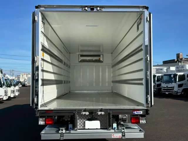 日野 レンジャー 2KG-FD2ABG(2WD)の写真10