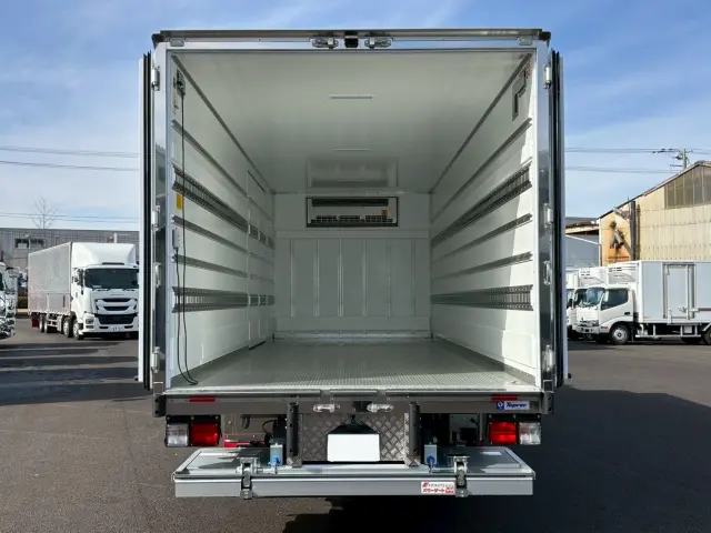 日野 レンジャー 2KG-FD2ABG(2WD)の写真7