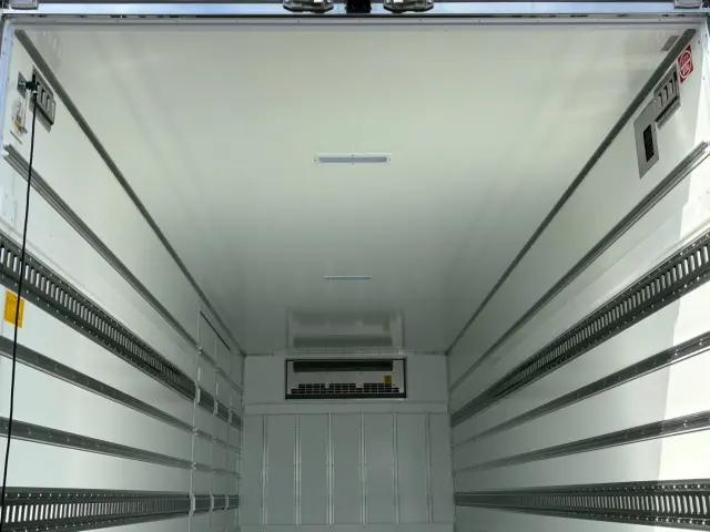 日野 レンジャー 2KG-FD2ABG(2WD)の写真8