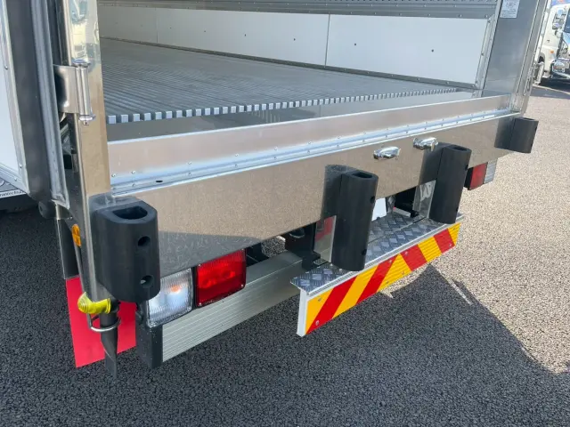 日野 レンジャー 2KG-FD2ABG(2WD)の写真15