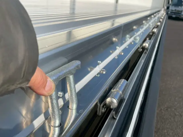 日野 レンジャー 2KG-FD2ABG(2WD)の写真20