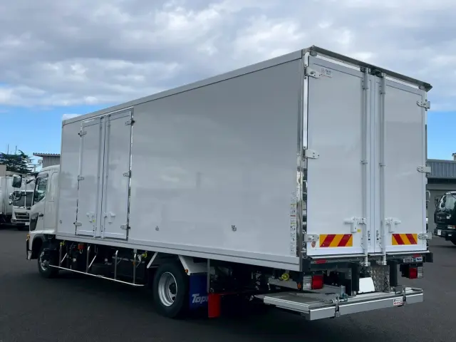 日野 レンジャー 2KG-FD2ABG(2WD)の写真6