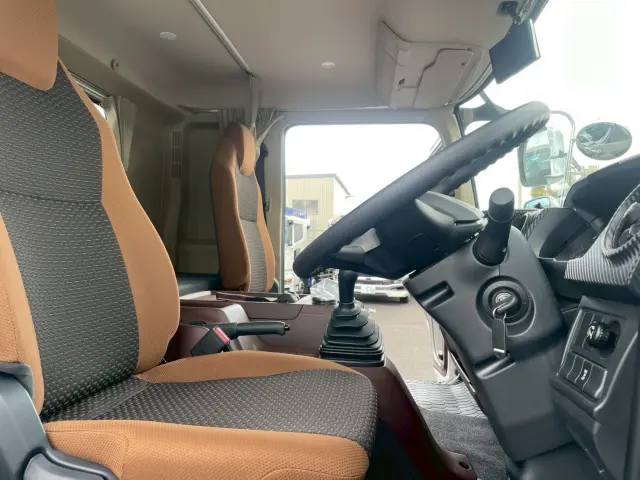 日野 レンジャー 2KG-FD2ABG(2WD)の写真24