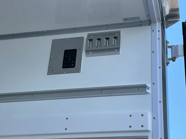 日野 レンジャー 2KG-FD2ABG(2WD)の写真14