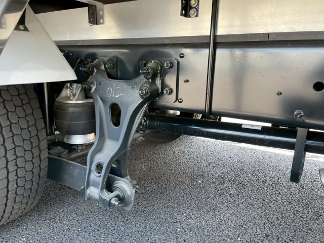 日野 レンジャー 2KG-FD2ABG(2WD)の写真19