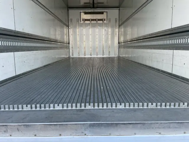 日野 レンジャー TPG-FD7JLAG(2WD)の写真13