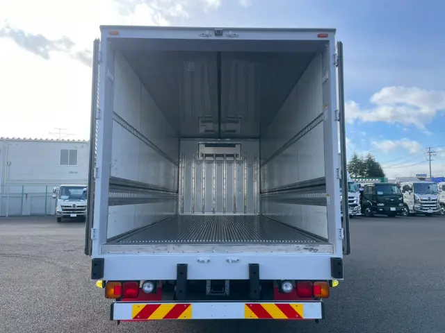 日野 レンジャー TPG-FD7JLAG(2WD)の写真15