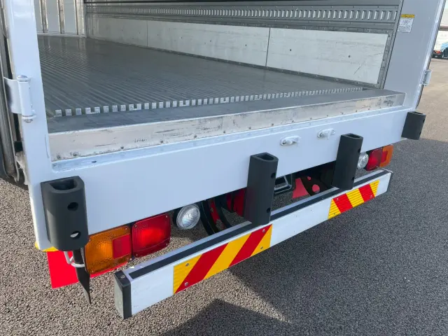 日野 レンジャー TPG-FD7JLAG(2WD)の写真16