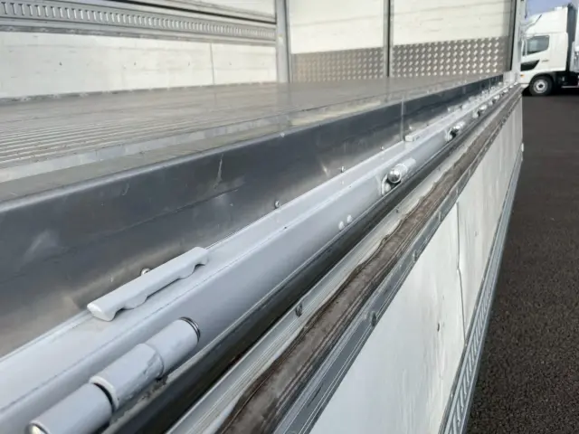 日野 レンジャー TPG-FD7JLAG(2WD)の写真24