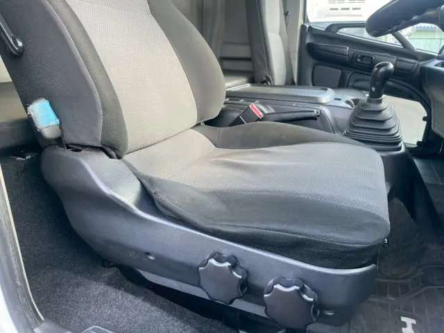 日野 レンジャー TPG-FD7JLAG(2WD)の写真44