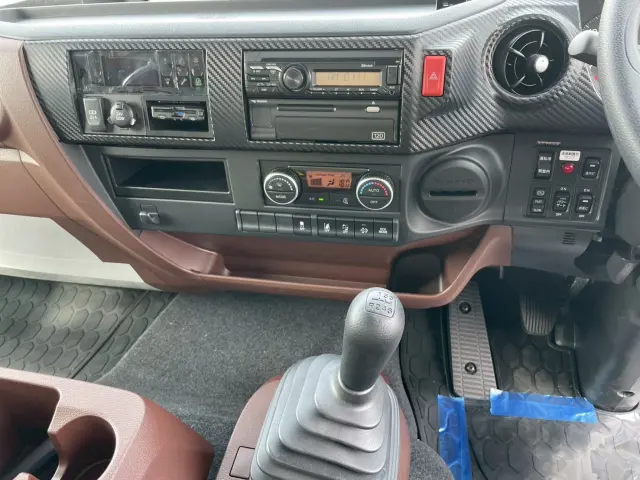 日野 レンジャー 2KG-FD2ABG(2WD)の写真29