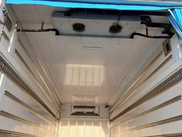 日野 レンジャー 2KG-FD2ABG(2WD)の写真11