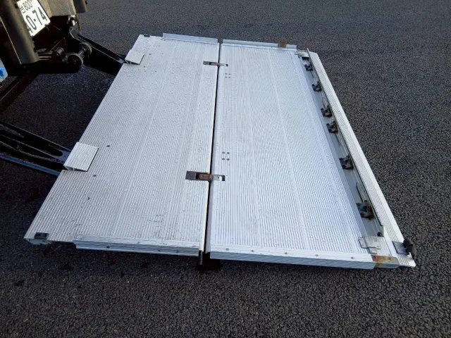 日野 レンジャー 2KG-FD2ABG(2WD)の写真20