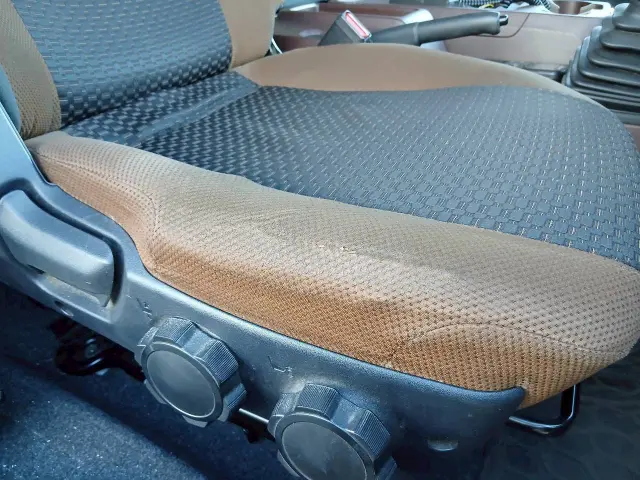 日野 レンジャー 2KG-FD2ABG(2WD)の写真45