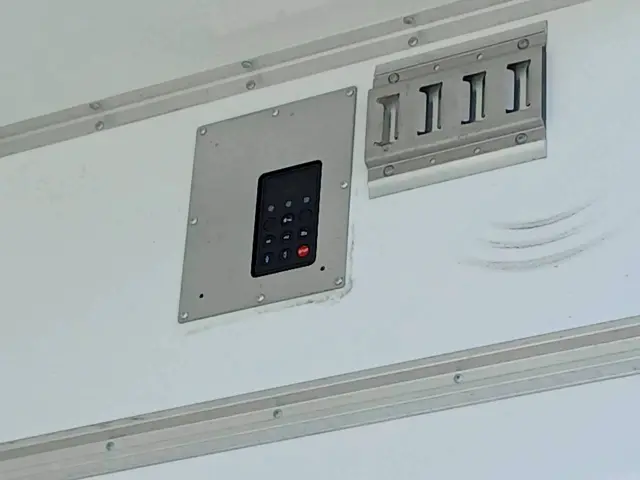 日野 レンジャー 2KG-FD2ABG(2WD)の写真16