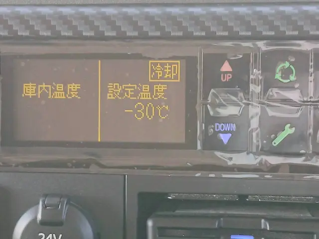 日野 レンジャー 2KG-FD2ABG(2WD)の写真37