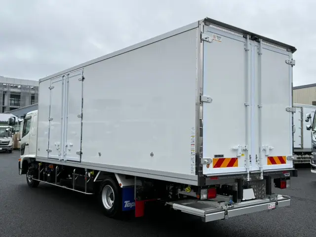 日野 レンジャー 2KG-FD2ABG(2WD)の写真6