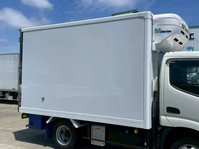日野 デュトロ 2KG-XZU605M(2WD)の写真10