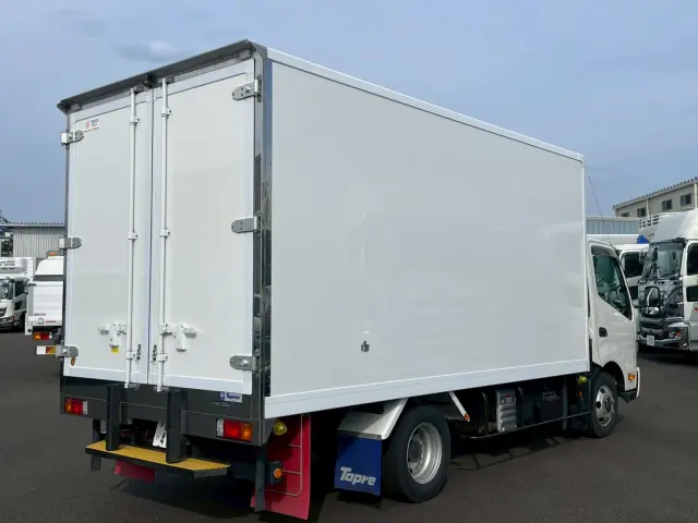 日野 デュトロ 2RG-XZU712M(2WD)の写真4