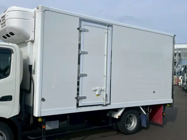 日野 デュトロ 2RG-XZU712M(2WD)の写真7