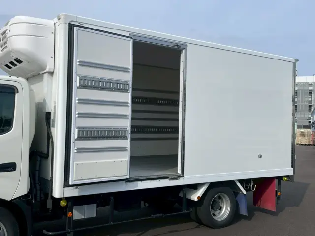 日野 デュトロ 2RG-XZU712M(2WD)の写真8