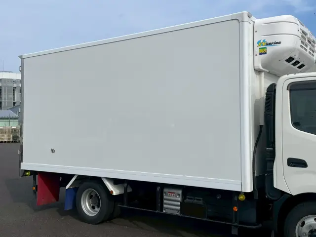 日野 デュトロ 2RG-XZU712M(2WD)の写真9