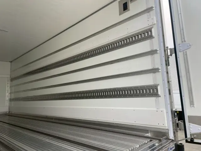 日野 レンジャー 2KG-FDABG(2WD)の写真14
