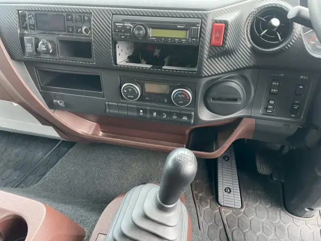 日野 レンジャー 2KG-FDABG(2WD)の写真30