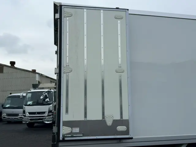 日野 レンジャー 2KG-FD2ABG(2WD)の写真16