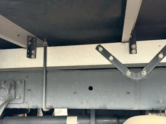 日野 レンジャー 2KG-FD2ABG(2WD)の写真34