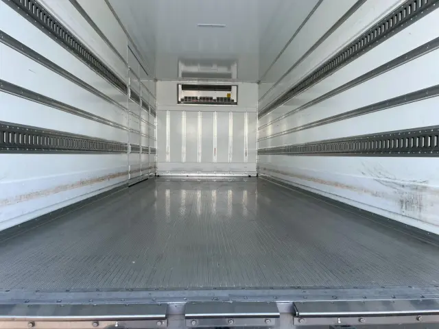 日野 レンジャー 2KG-FD2ABG(2WD)の写真12